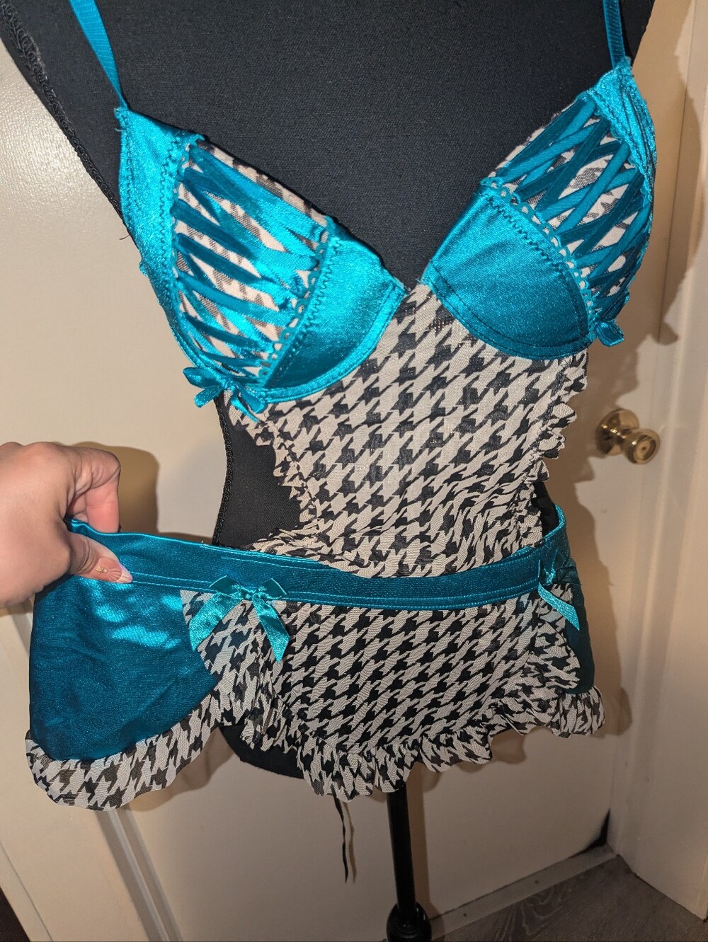 Alice In Wonderland Rave Wear - Picture 16 of 16